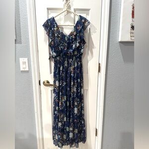 Elegant Floral Maxi Dress in Navy